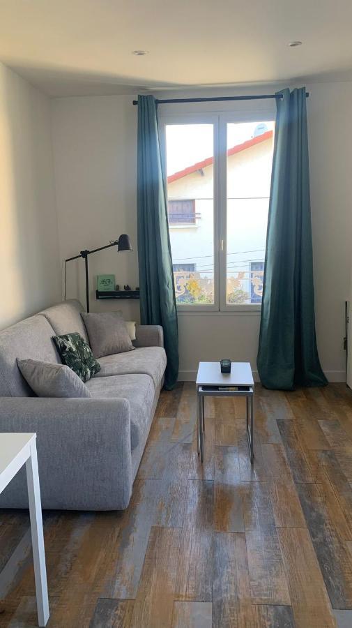 Charmant Studio Tout Equipe Aux Portes De Paris Bagnolet Exteriér fotografie